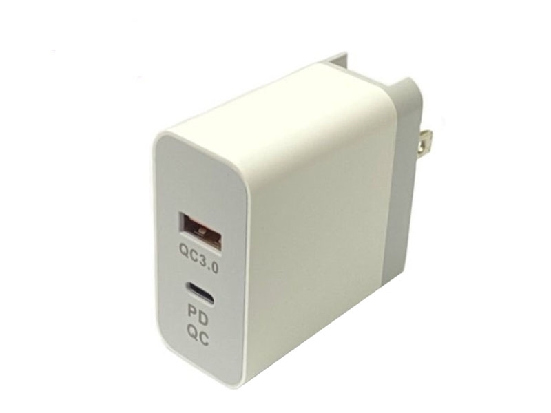 USB A+C 36W PD USB充電器(摺疊插頭)